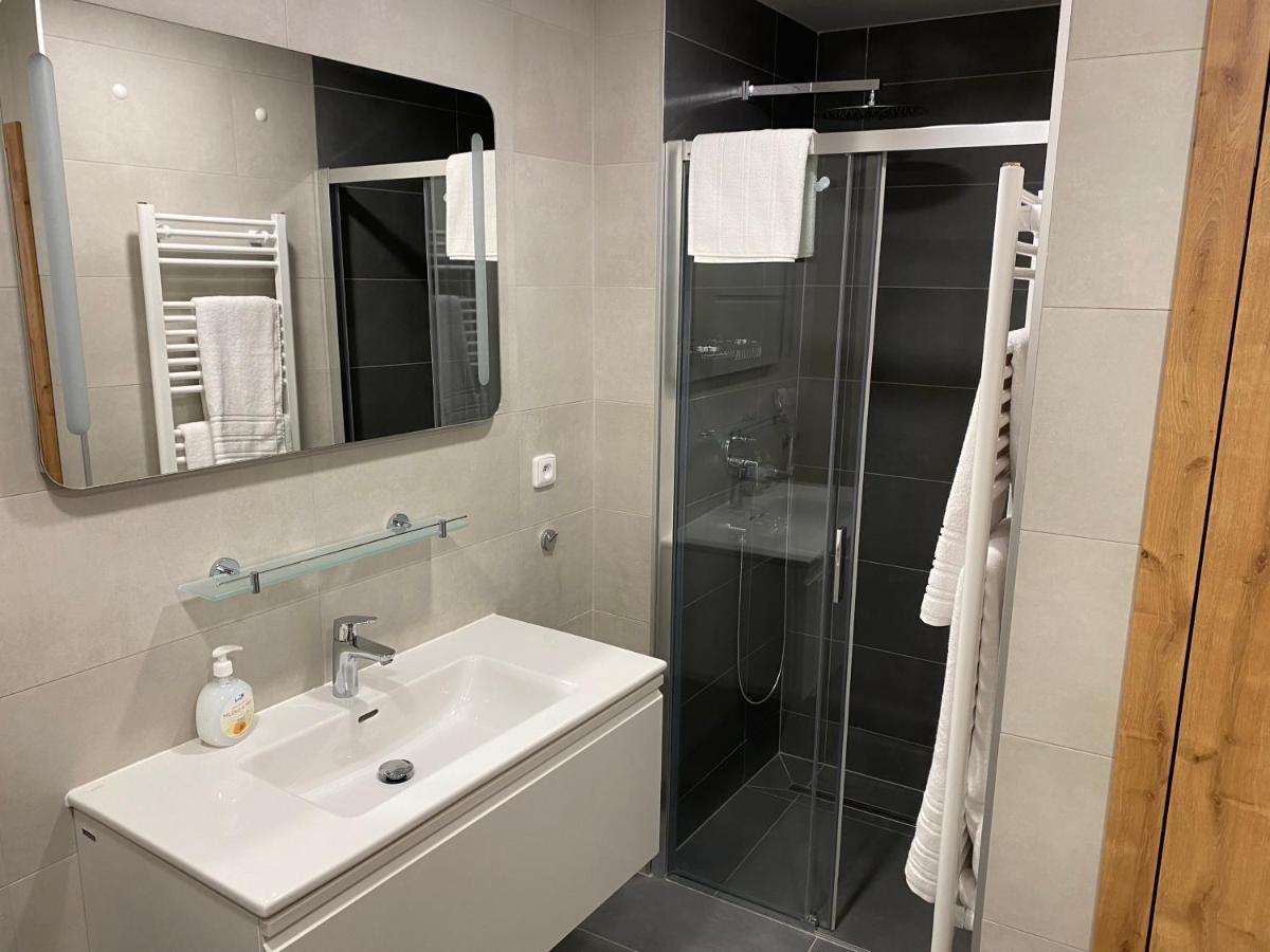 Apartmán Klicperovo 3Kk Hradec Králové Exteriér fotografie